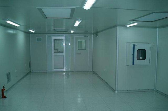 ����������ٷ���վ